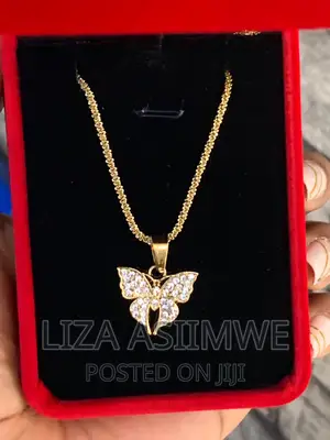 Simple Lady’S Necklaces