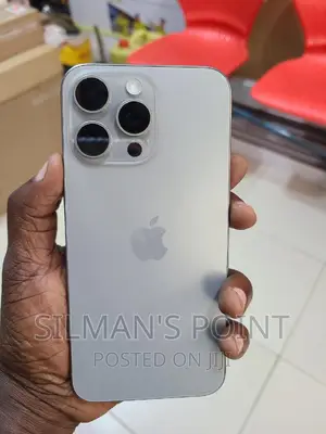 New Apple iPhone 15 Pro 256 GB Gold