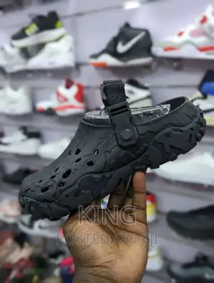 Atlas Crocs. New