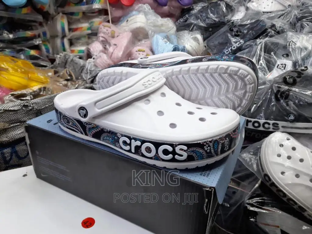 Crocs Flower