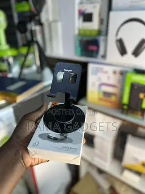 Spigen Stand