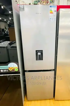 Hisense 341litres Double Door Fridge With Dispenser