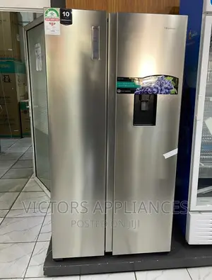 Hisense 670liters Side by Side Refrigerator Silver
