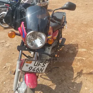 Bajaj Boxer 125 2023 Red