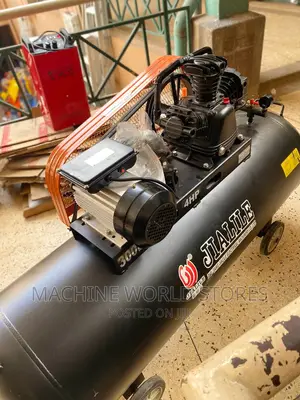 300litres Air Compressor 3pistons(4hp)
