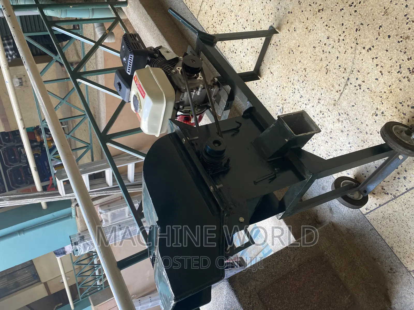 Maize Chopper Machine (Grunting Machine)