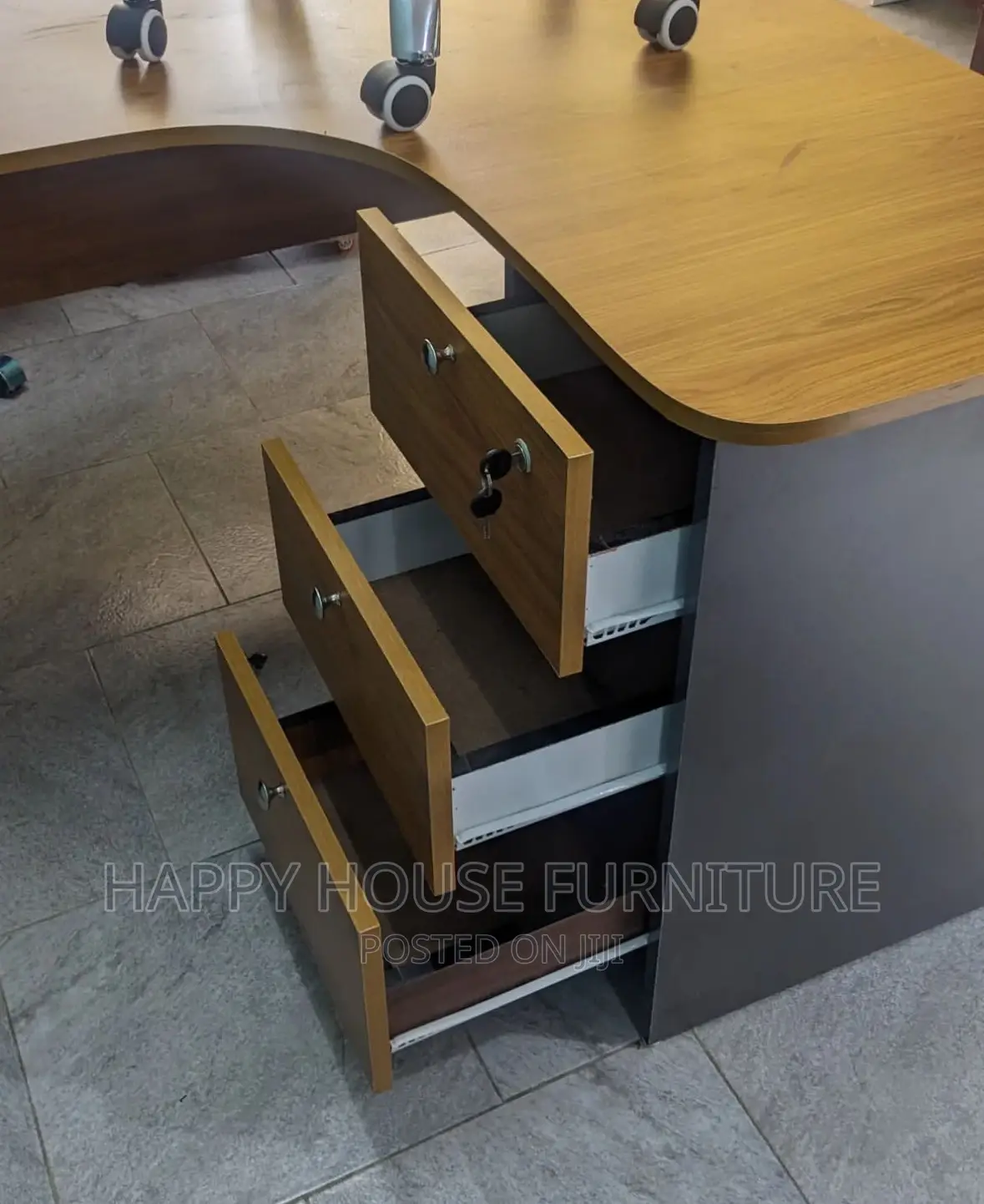Curved Office Desk With Chair