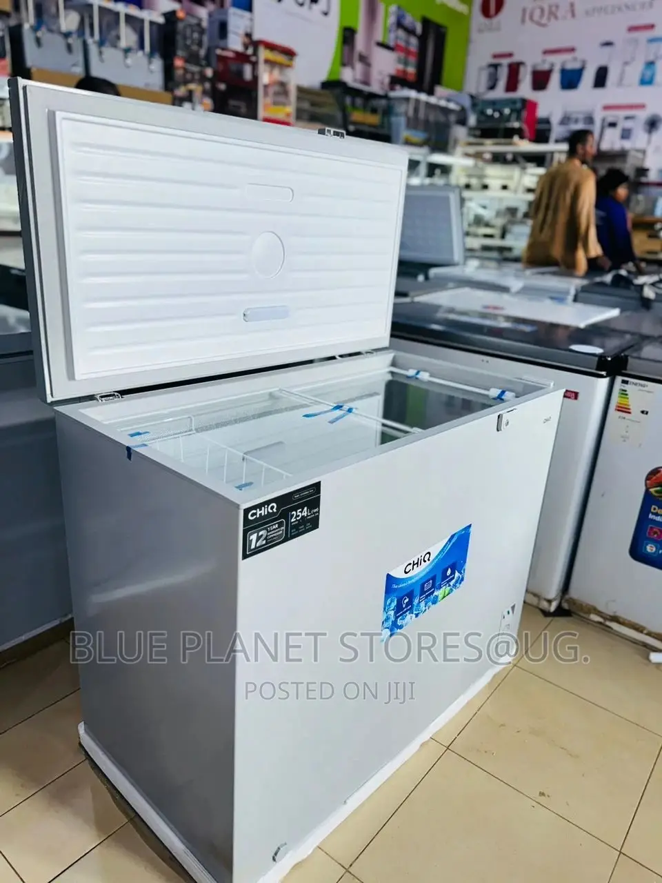 Chiq 330litres Chest\Deep Freezers \\ CCF330DWK3 \\ GRAY.