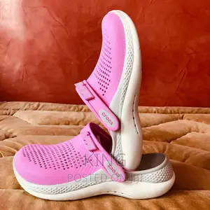 Crocs Pink New