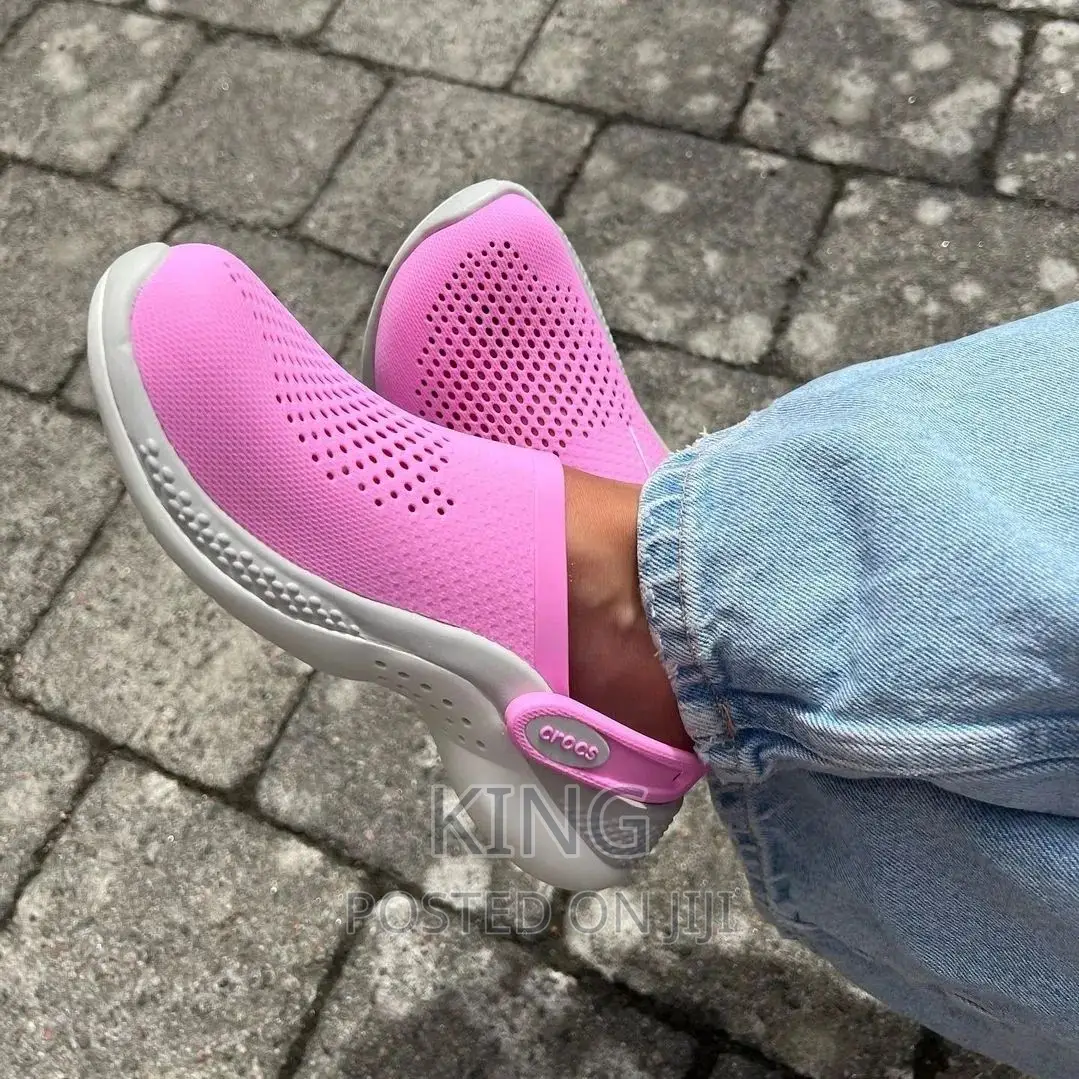 Crocs Pink New