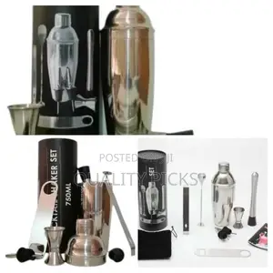 Cocktail Shaker Bottle Set