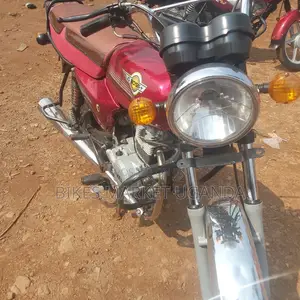 Boss Hoss BH3 2022 Red