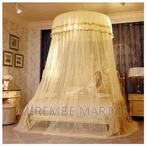Round Top Mosquito Net – Cream Top Design May Vary