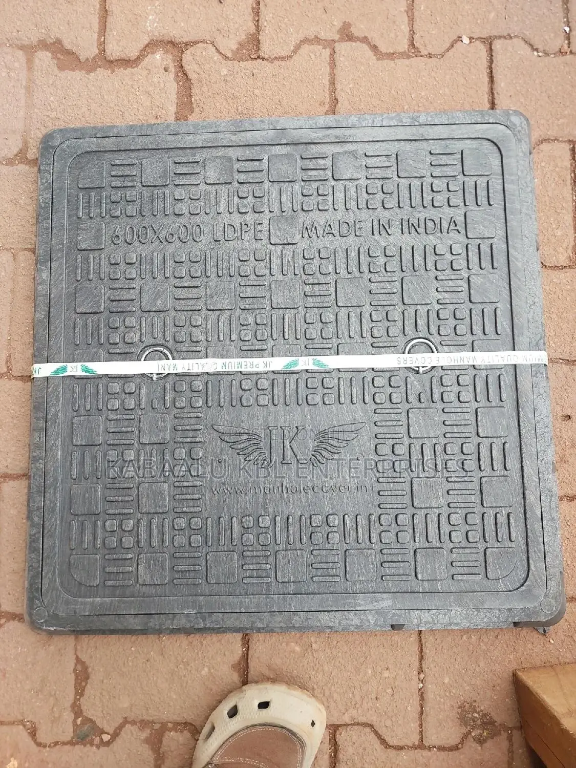 60×60 Heavy Duty Plastic Manhole Covers - India