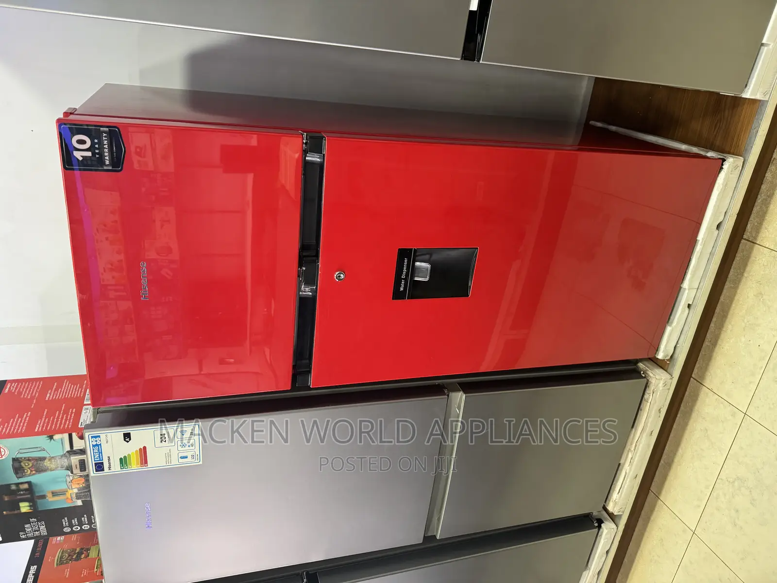270 Liters Hisense Double Door With Water Dispenser