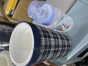 Single Bottle Warmer With a Bottle
