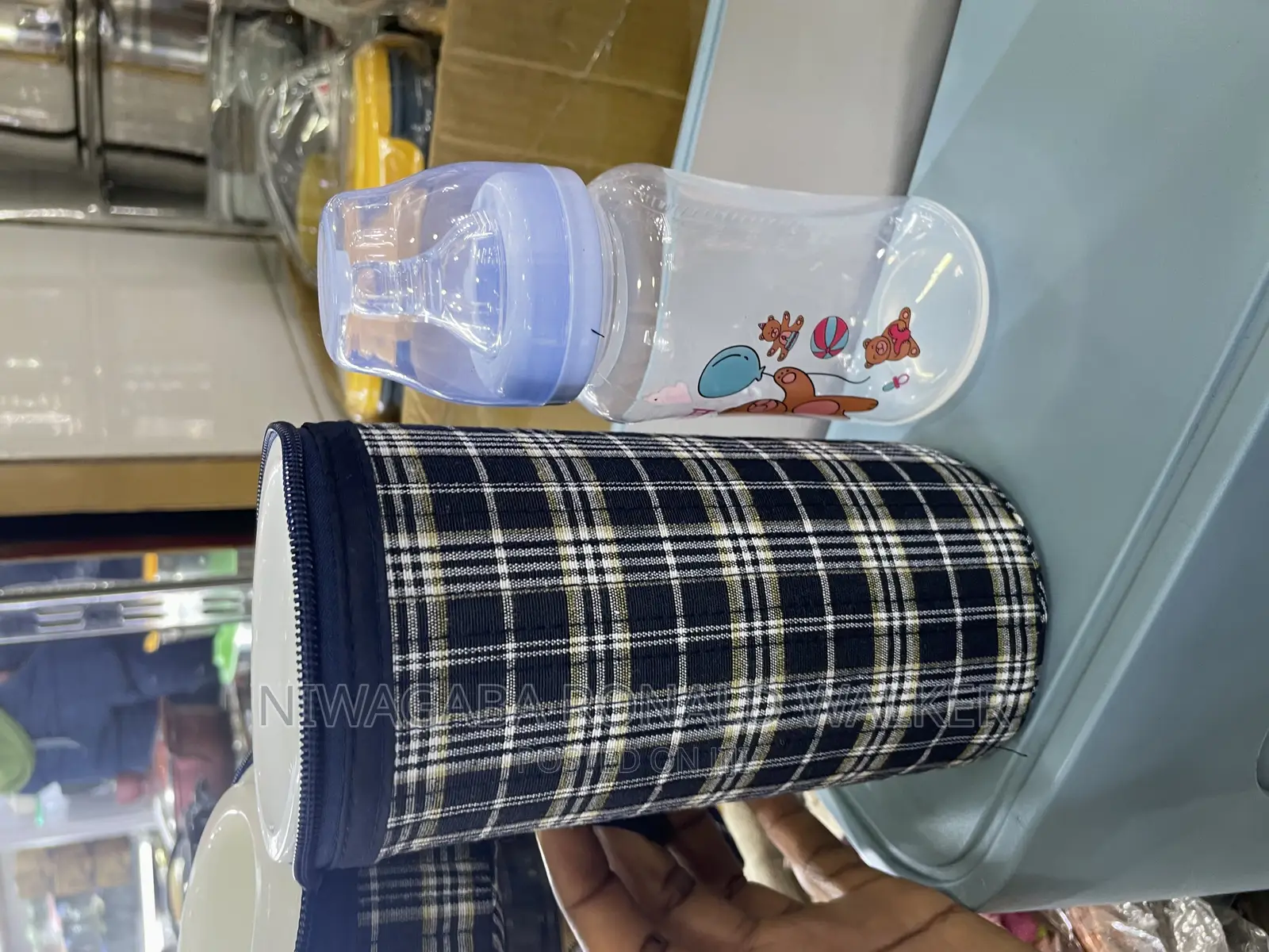Single Bottle Warmer With a Bottle