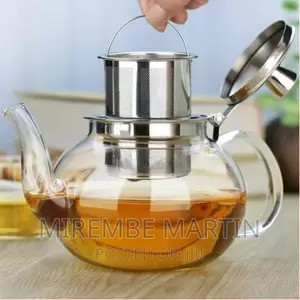 600 Ml Glass Kettle/Teapot With Infuser – Colorless