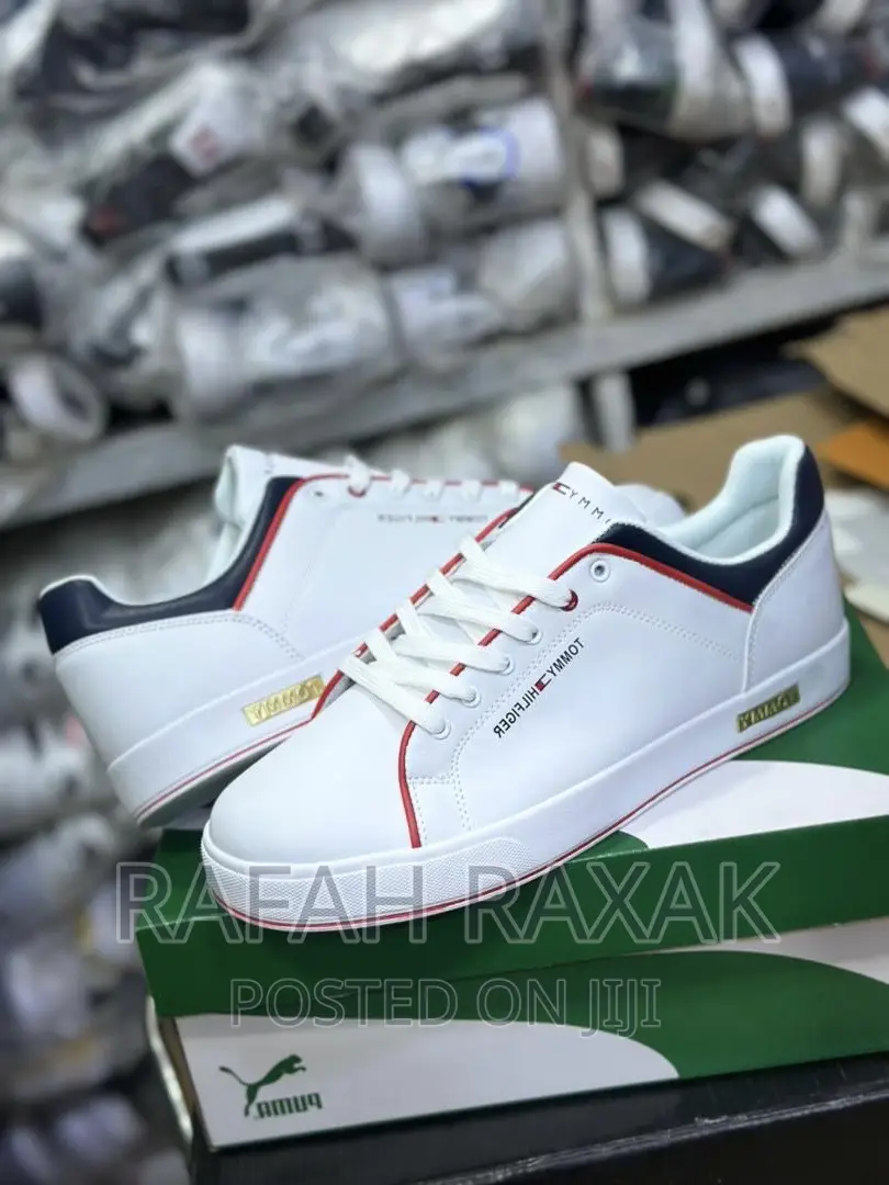 Original White Tommy Hilfiger Leather Sneakers