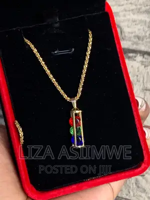 Lady’S Necklaces