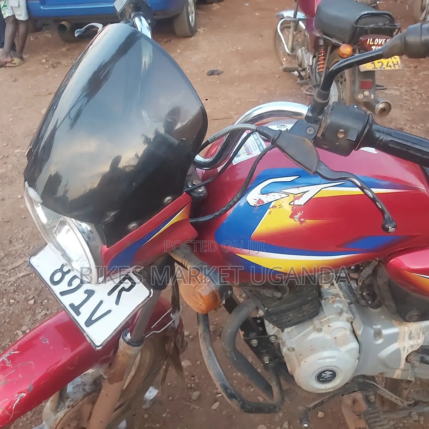 Bajaj Boxer 125 2023 Red