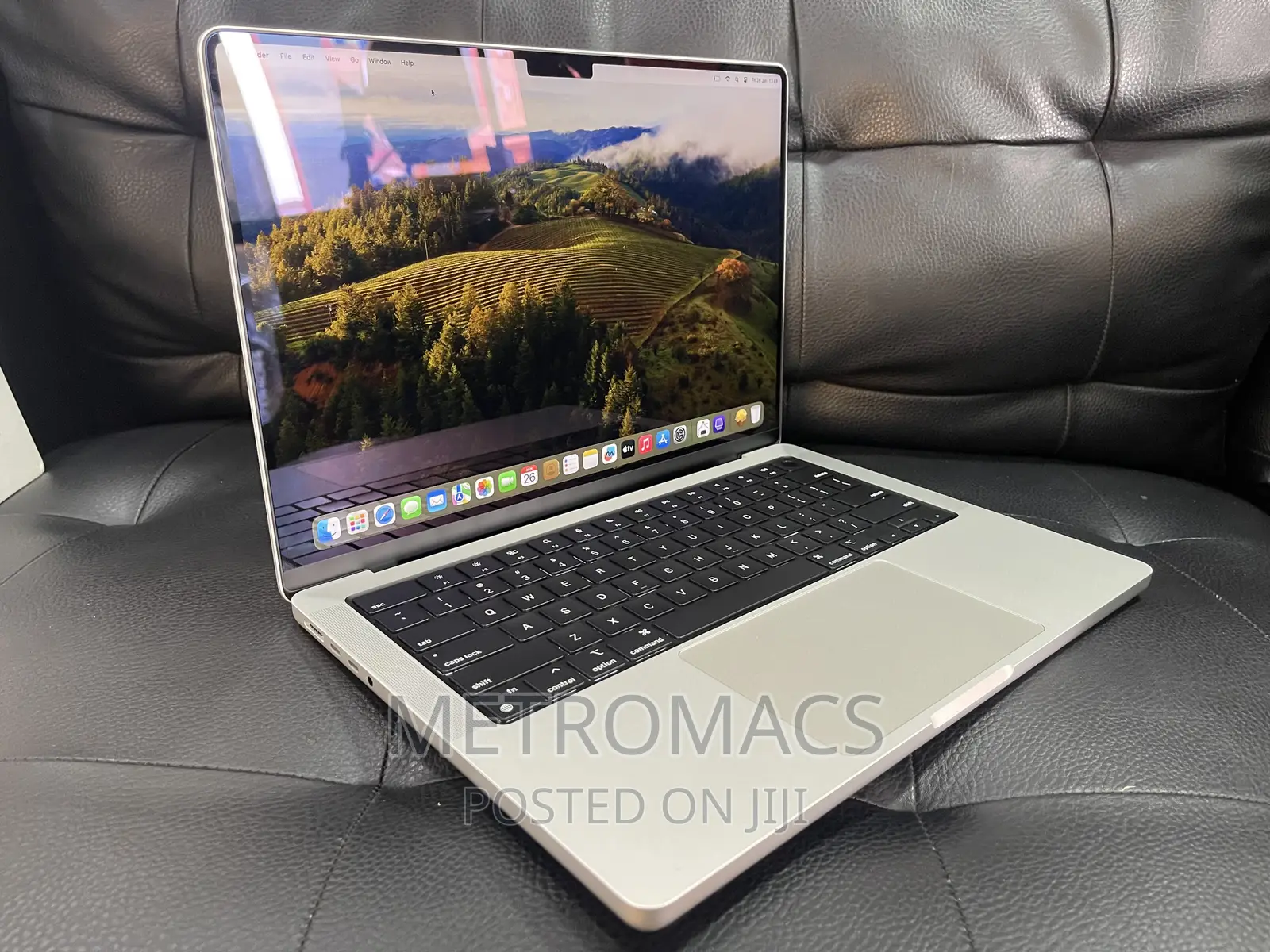 Laptop Apple MacBook Pro 2021 M1 16GB Apple M1 Pro SSD 512GB