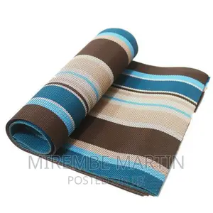 6pieces of Placemats Table Mats With a Runner –