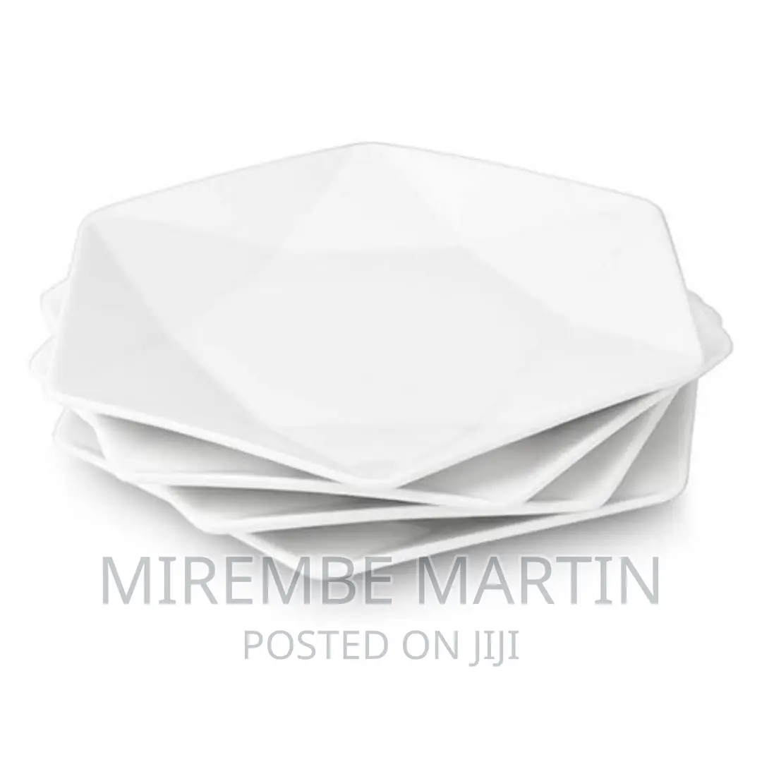 Lightbox
6 Pieces of Hexagonal Plain Design Dinner Plates
