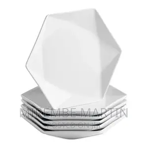 Lightbox
6 Pieces of Hexagonal Plain Design Dinner Plates