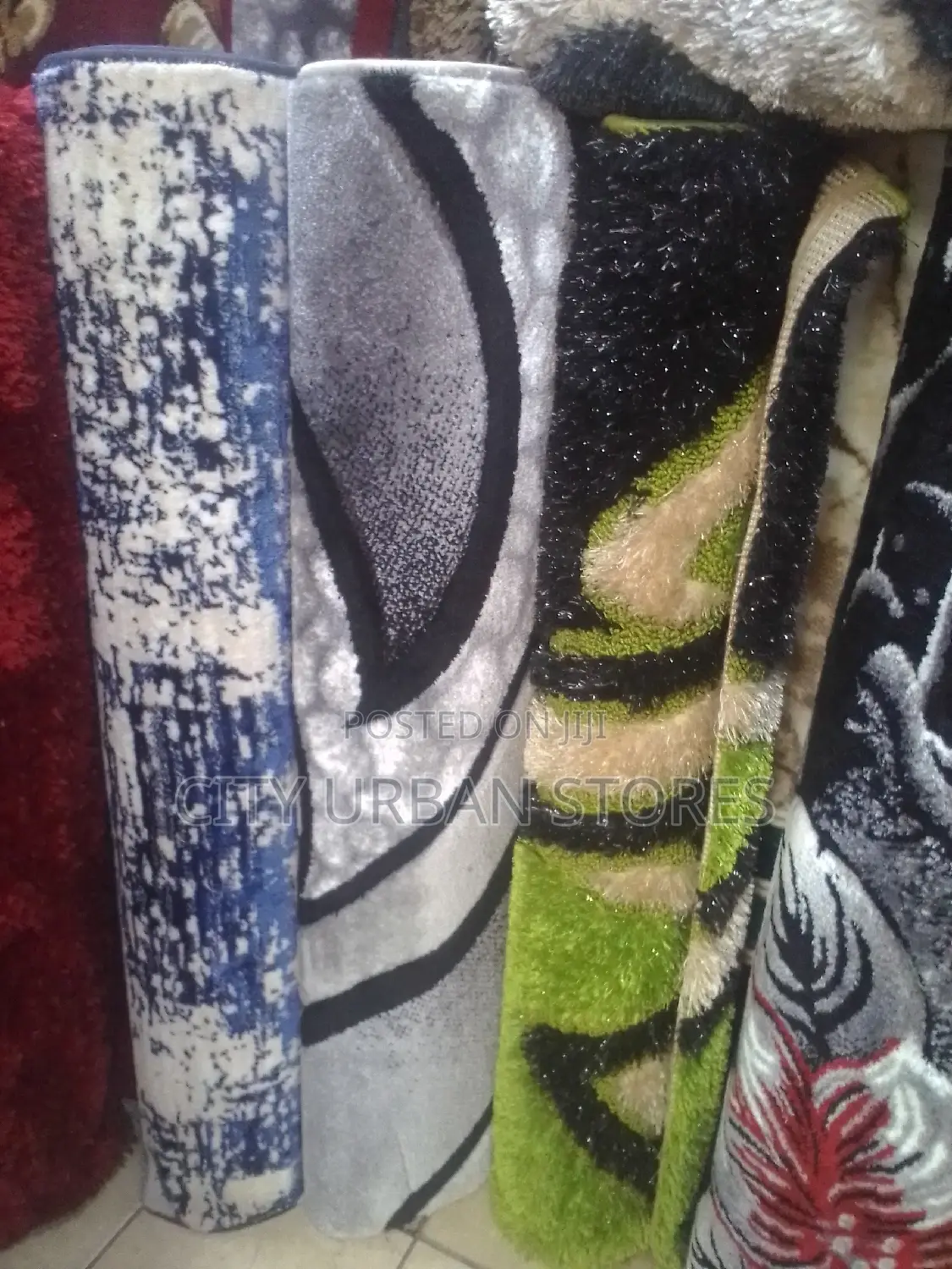 Center Rugs