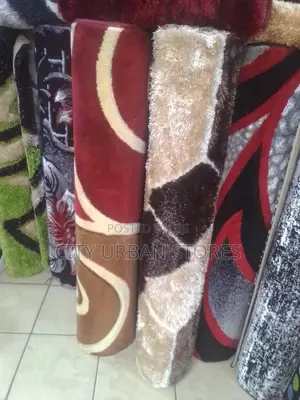Center Carpets