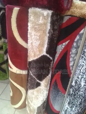 Center Carpets