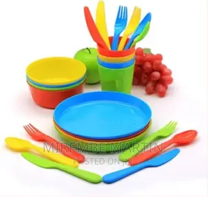 24-Piece Kids Plastic Plates,Cups Dinner Set –