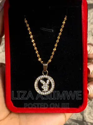 Simple Unisex Necklaces