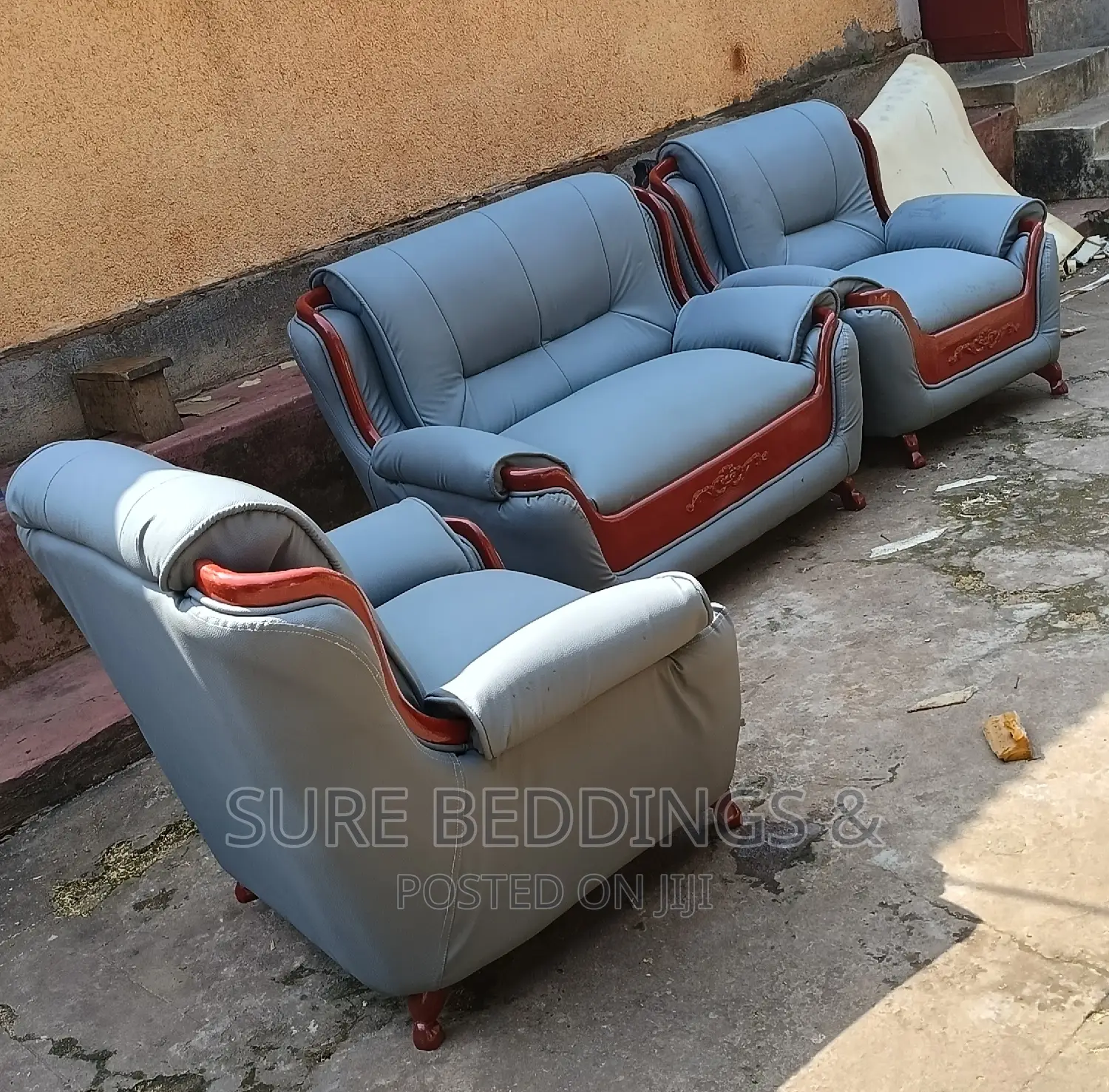 4 Seaters Classic Chairs