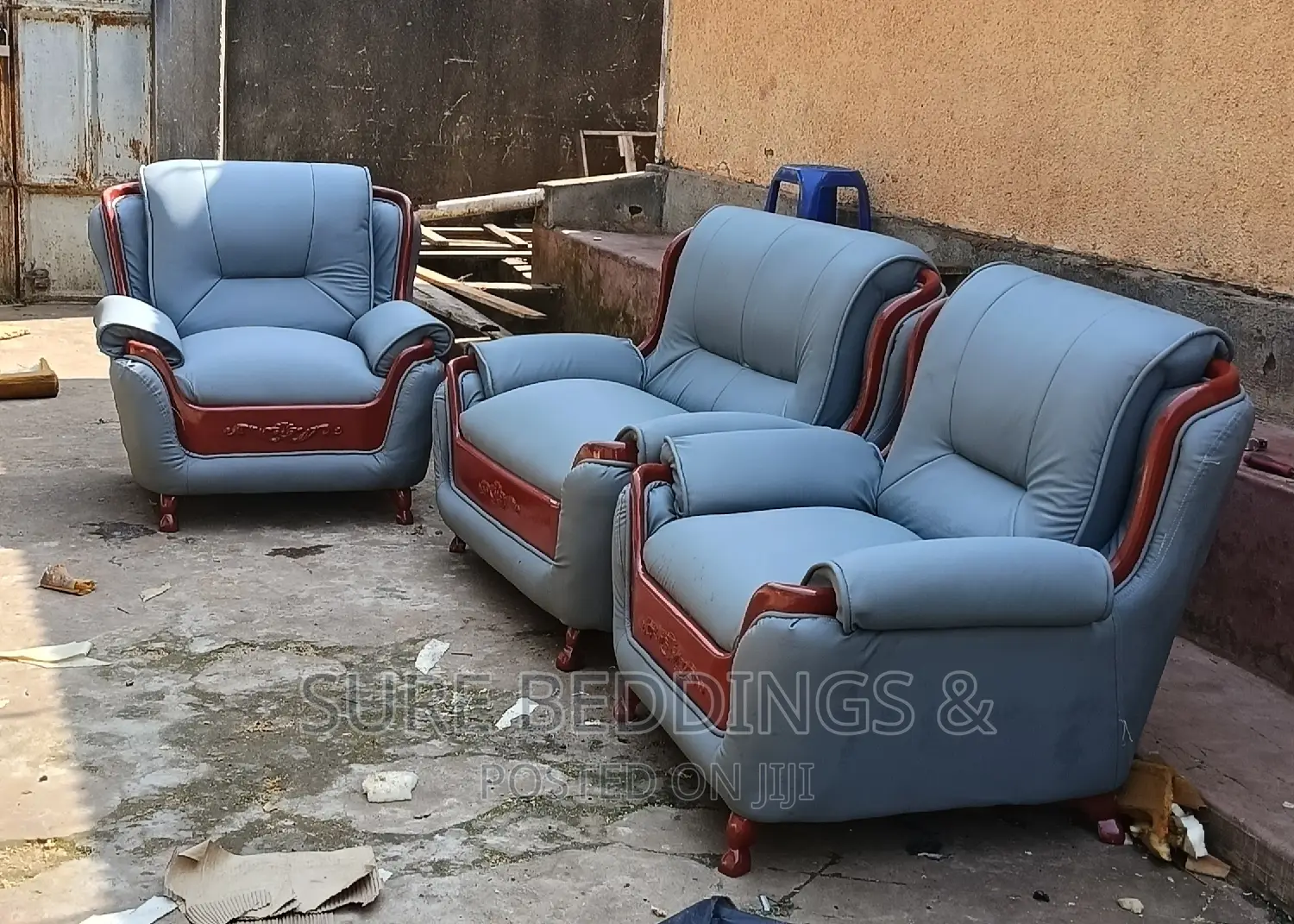 4 Seaters Classic Chairs
