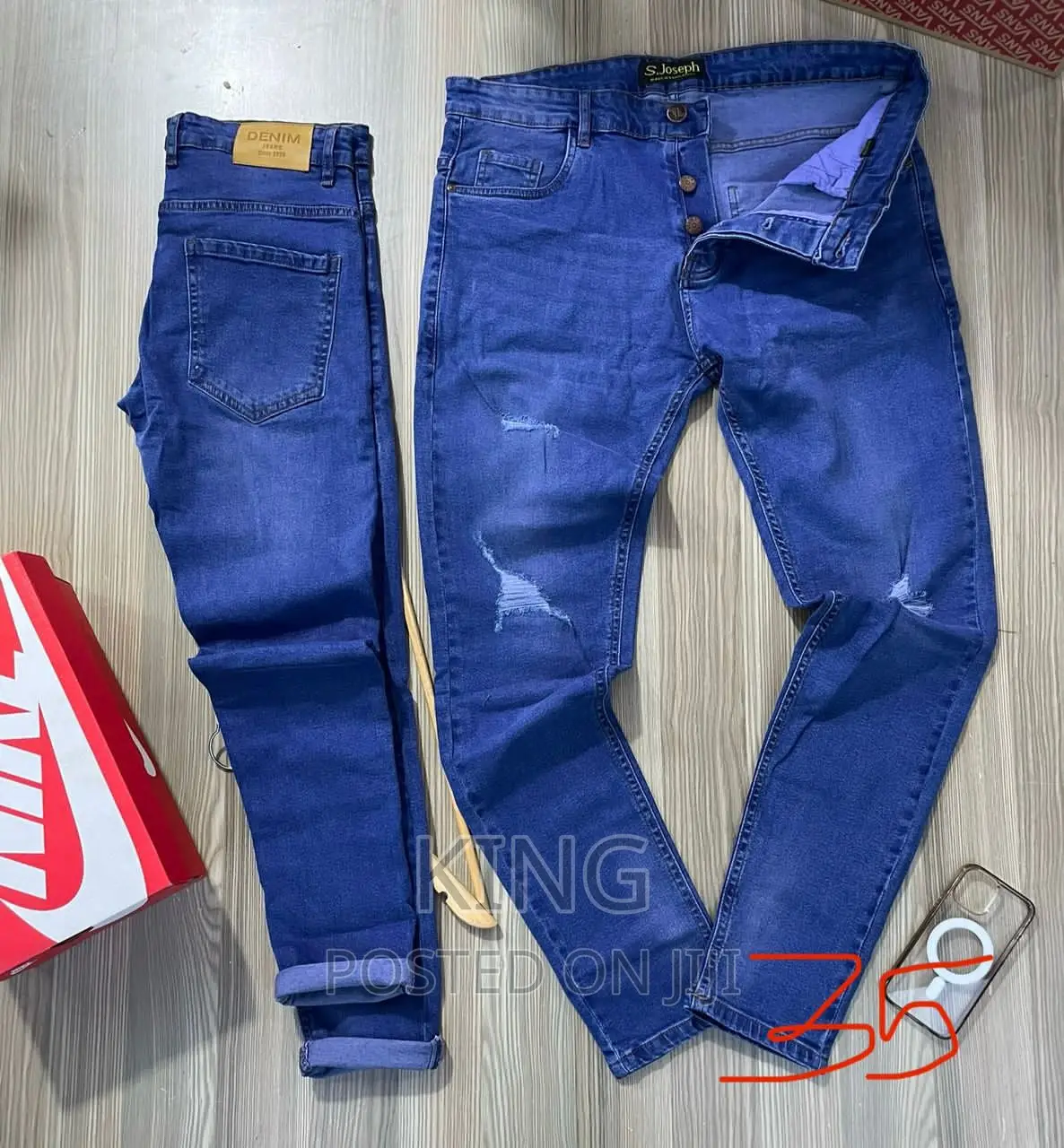 Jeans. Blue Adlib