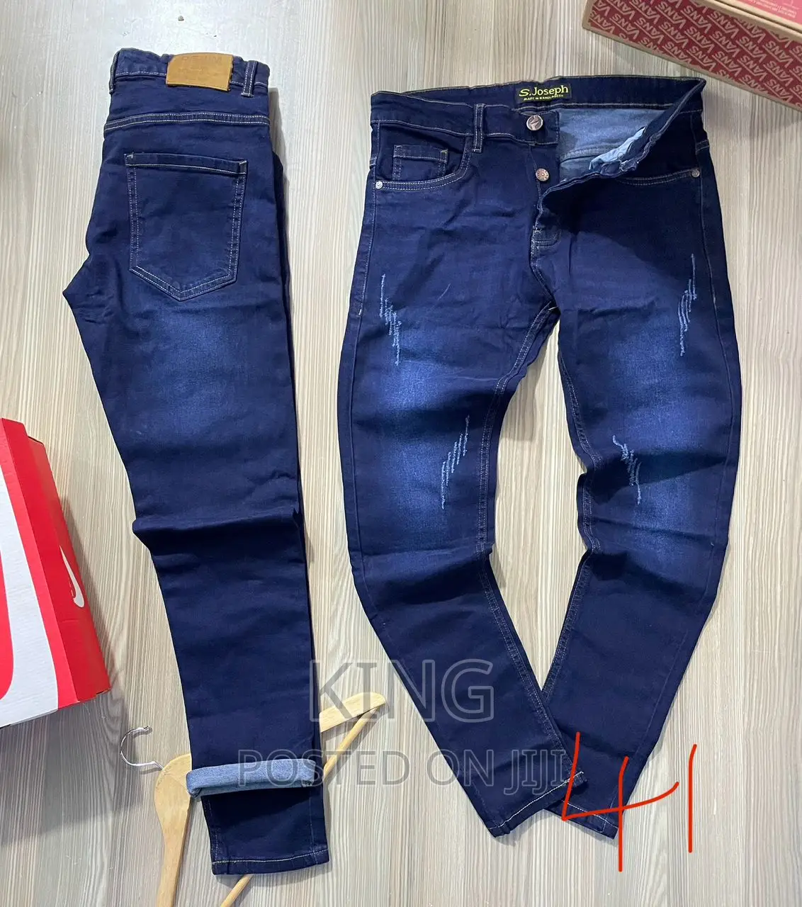 Jeans. Blue Adlib