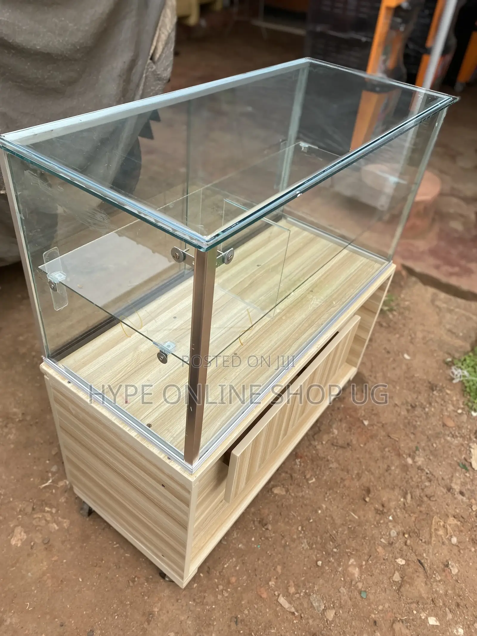 3ft Counter Display