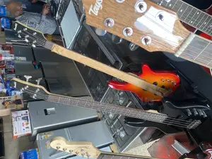 Strong String Electric Guitars