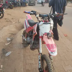 Honda CBR 2019 Red