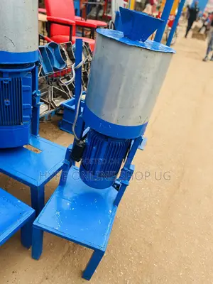 7kg Gnut Grinding Heavy Machine