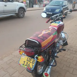 Bajaj Boxer 2016 Red