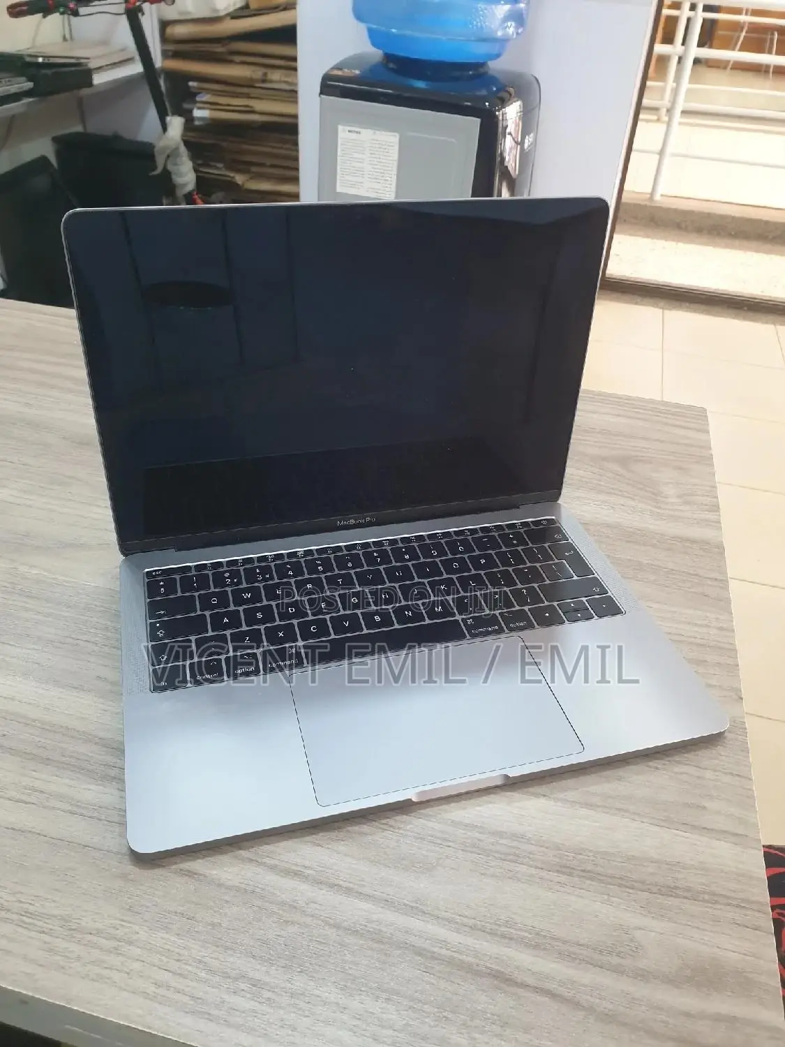 Laptop Apple MacBook Pro 8GB Intel Core I5 SSD 256GB