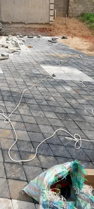 Advanced Rhobus Coloured Pavements