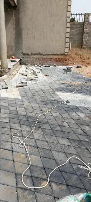Advanced Rhobus Coloured Pavements