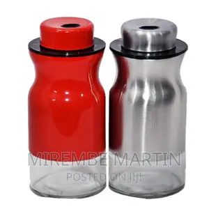 Salt and Pepper Shaker