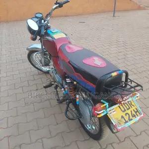 Bajaj Boxer 2009 Red