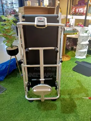 Gym Excise Machine / Treadmill