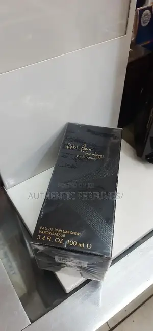 Reb'l Fleur Love Always Rihanna